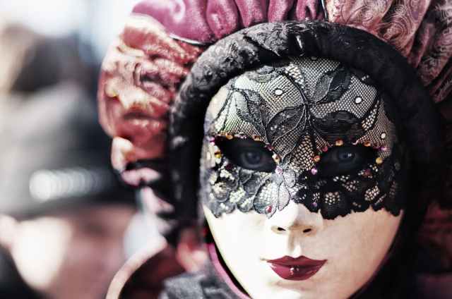 carnival-venice-eyes-mask-53207.jpeg